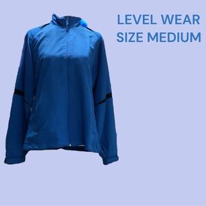 LEVEL WEAR APPAREL WOMENS WINDBREAKER MEDIUM, COLOR IS ROYAL BLUE, GENTLY WORN